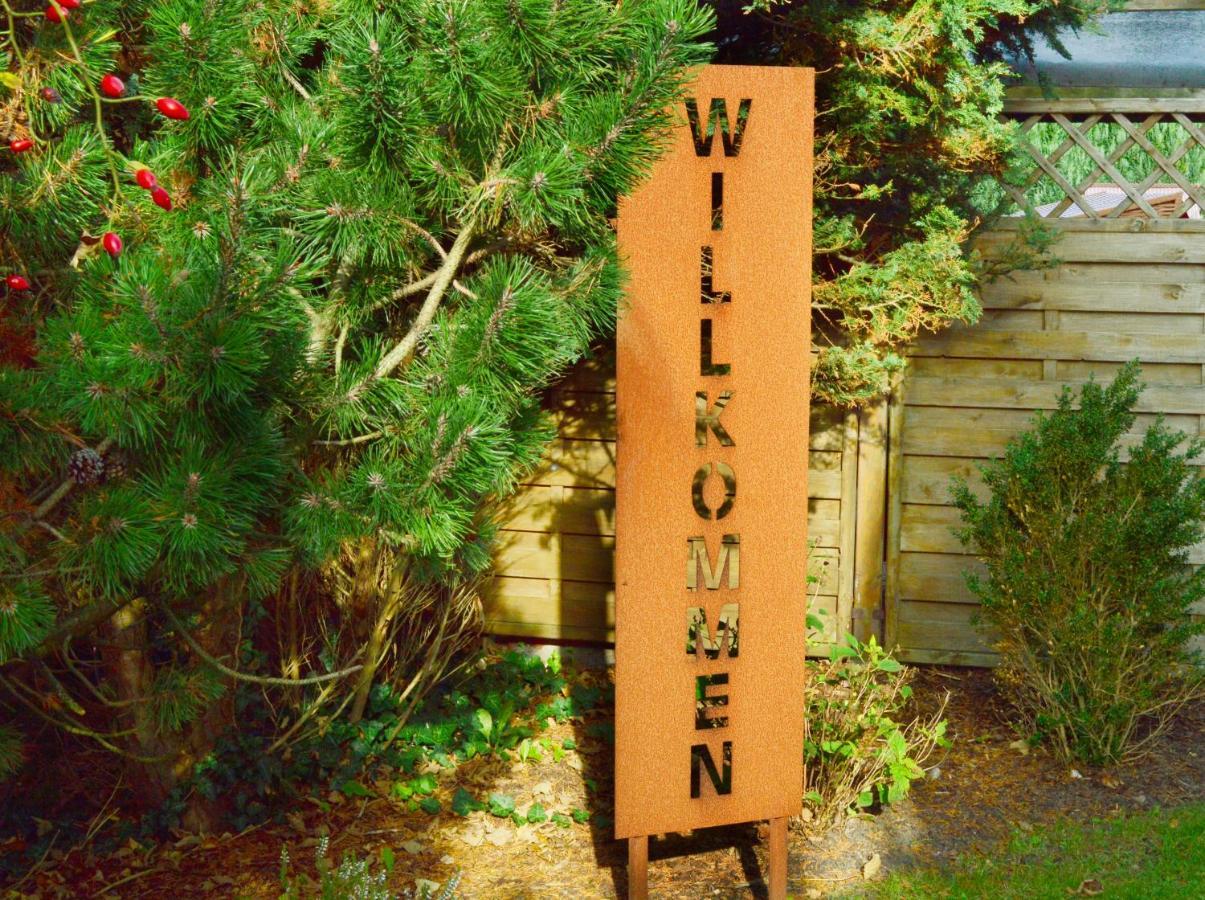Hotel Das Kleine Glueck - Adults Only Sankt Peter-Ording Exteriör bild